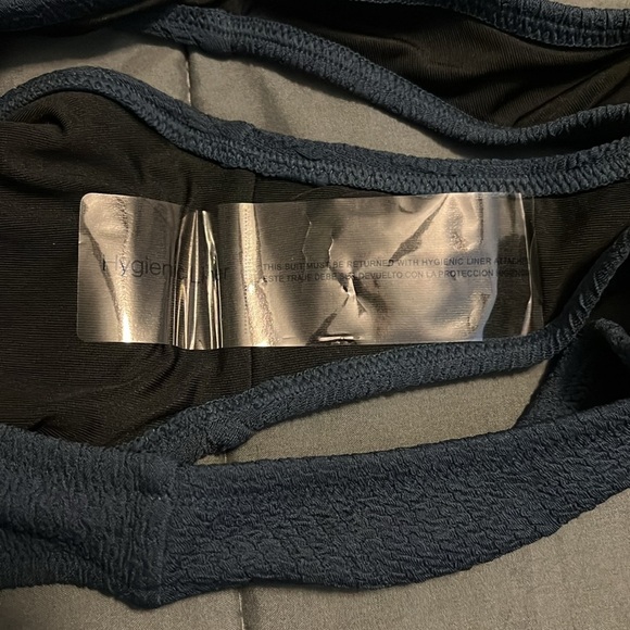 JCrew Textured Curved Waist Cheeky Bikini Navy Size Small NWT - Picture 5 of 6